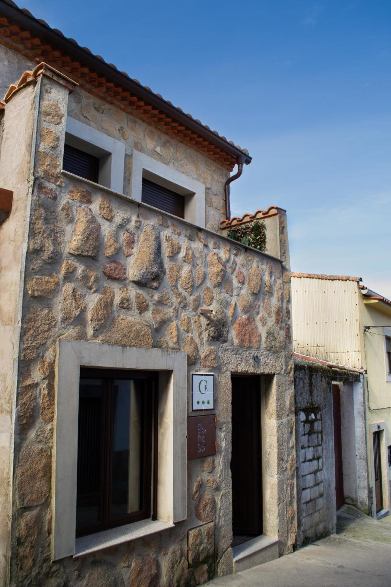 Casa Rural Dona Sol Montánchez Dış mekan fotoğraf