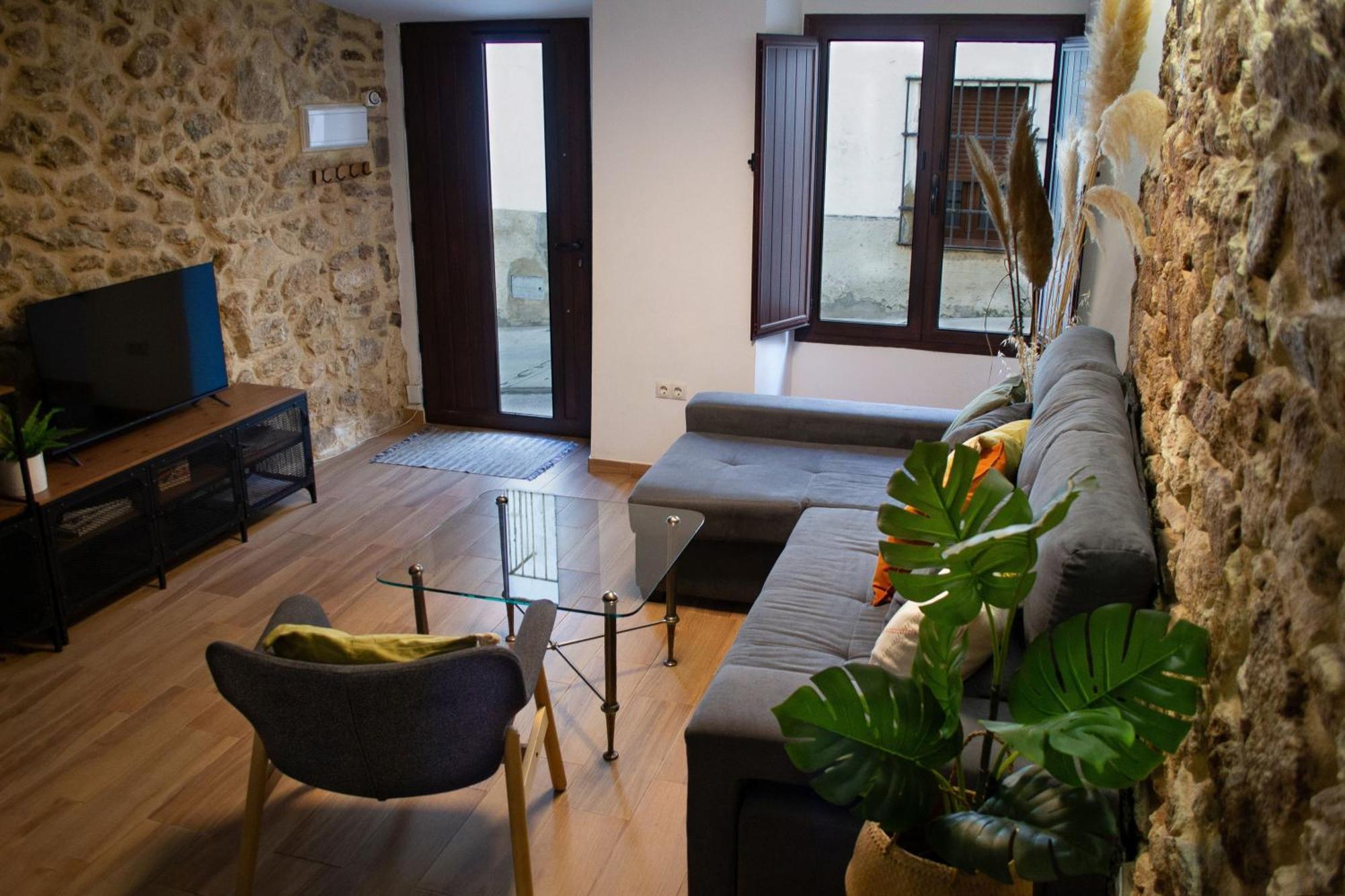 Casa Rural Dona Sol Montánchez Dış mekan fotoğraf